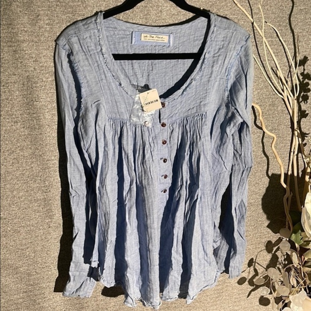 We The Free Sand Dune Henley Too. NWT
